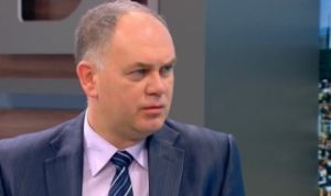 Кадиев: „Златните отсъстващи” избраха Кунева