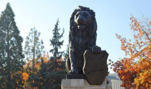 Гърция протестира срещу новия паметник пред НДК