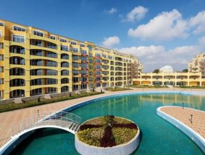 Ахмет Давутоглу: Надяваме се, че туристите от Русия отново ще започнат да идват в Турция